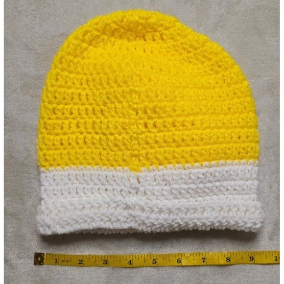 Beanie Crochet Handmade Flower Hat Women's OS Yellow White Knit NEW - Picture 5 of 5